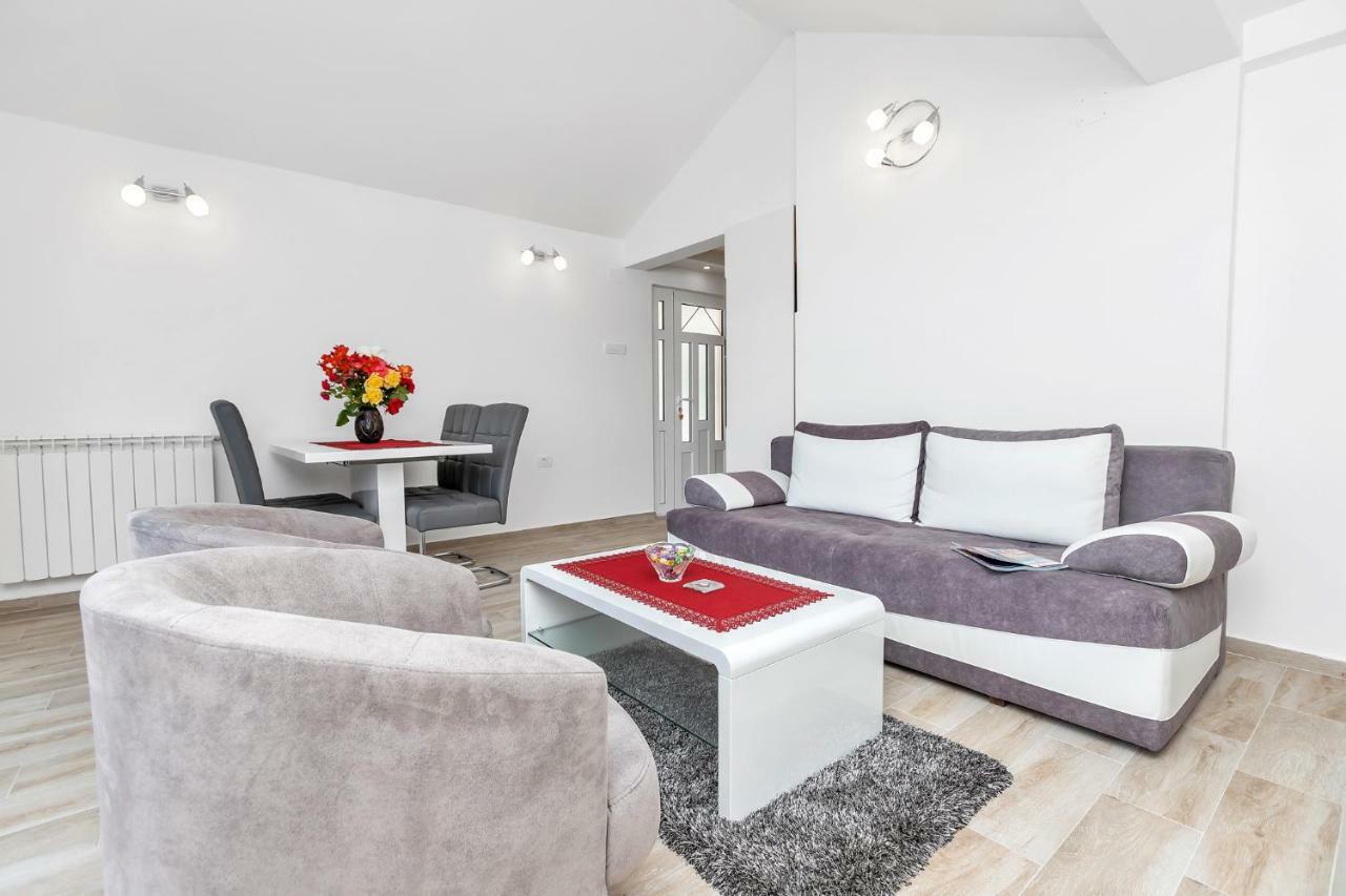 Apartment Kalle Котор Екстериор снимка