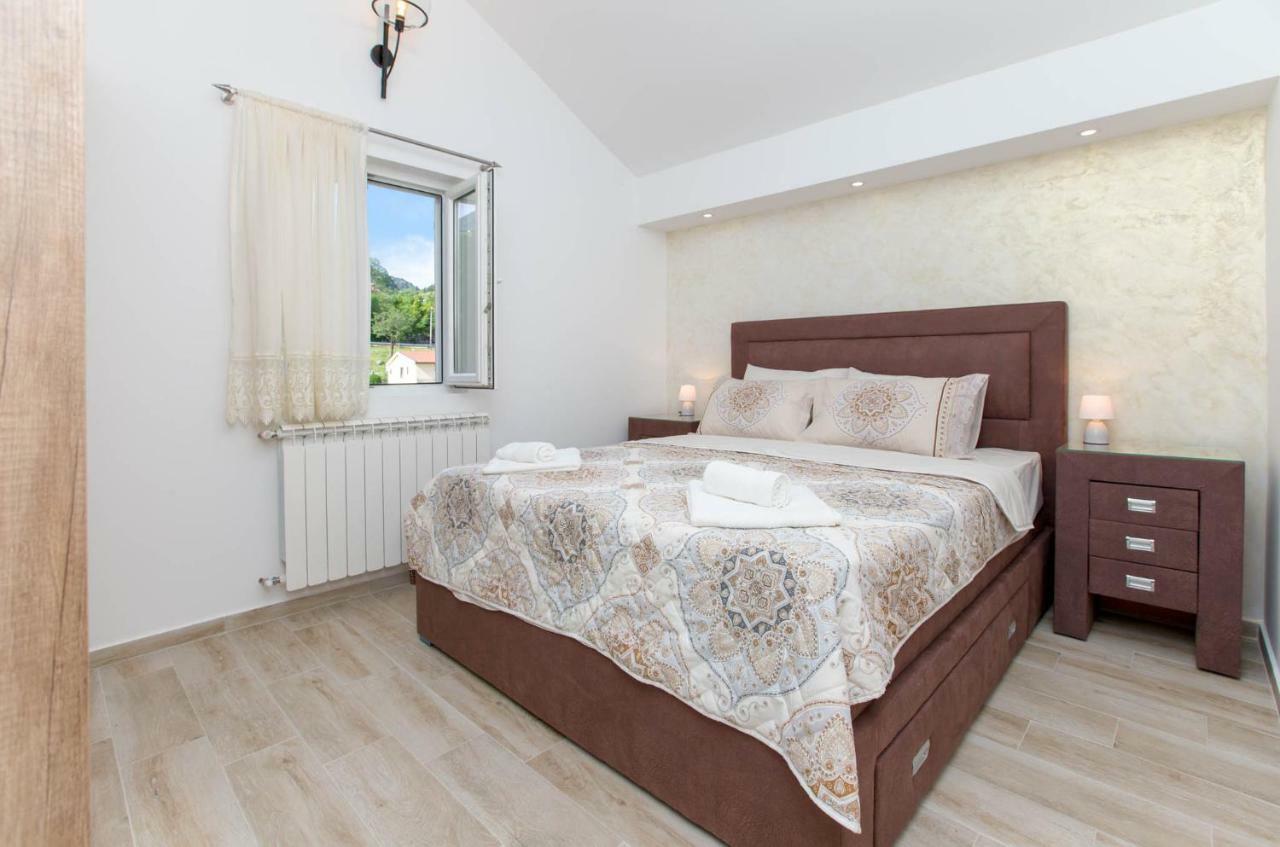 Apartment Kalle Котор Екстериор снимка