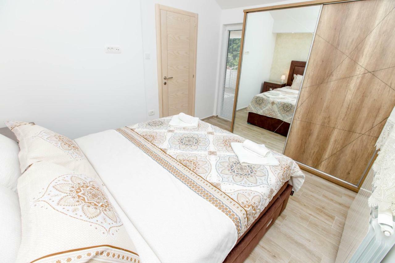 Apartment Kalle Котор Екстериор снимка